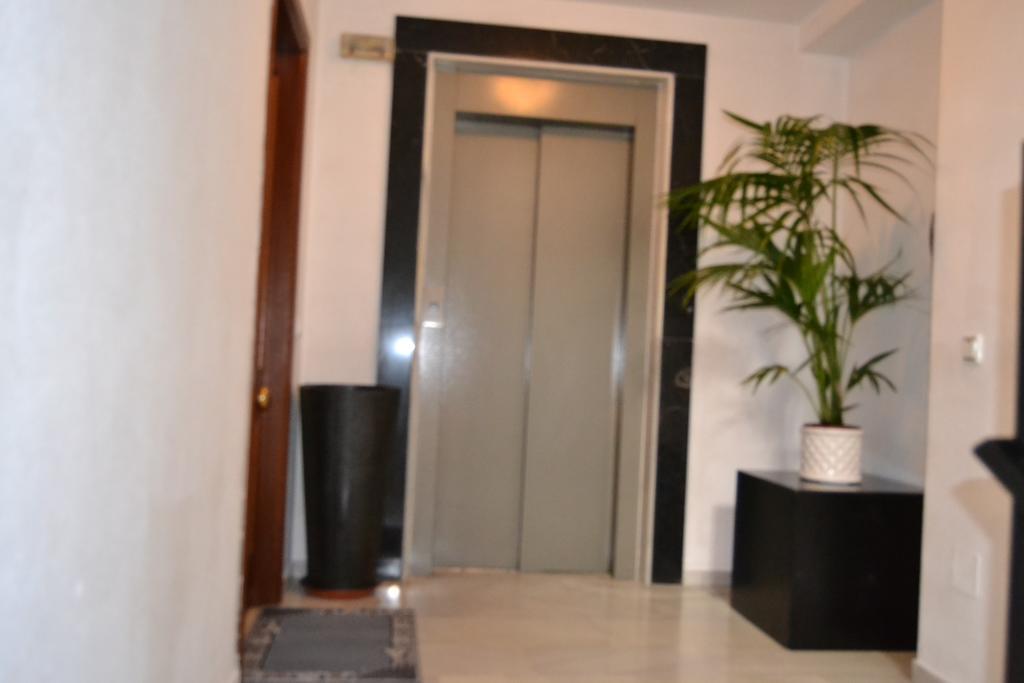 Hostal Gonzalez Marbella Exterior foto